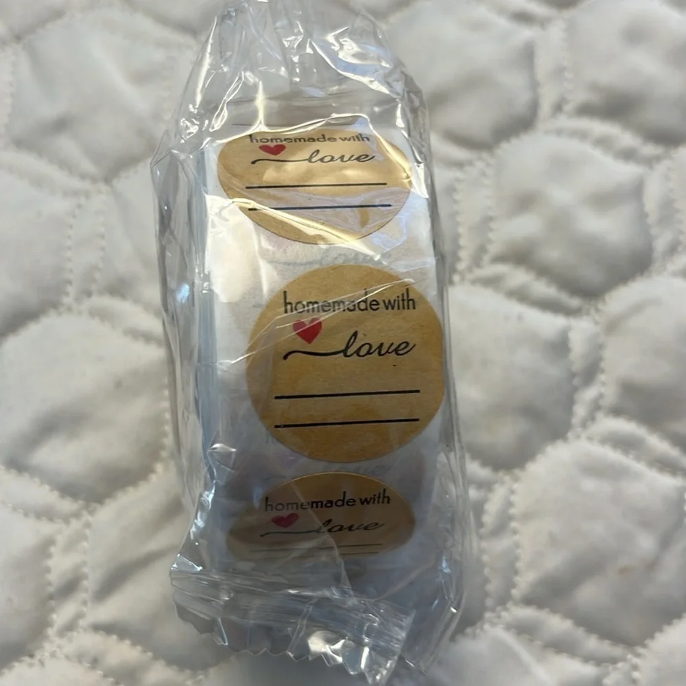 New In Plastic Roll Of 500 Homemade With Love 💕 Stickers, Size 1 inch!